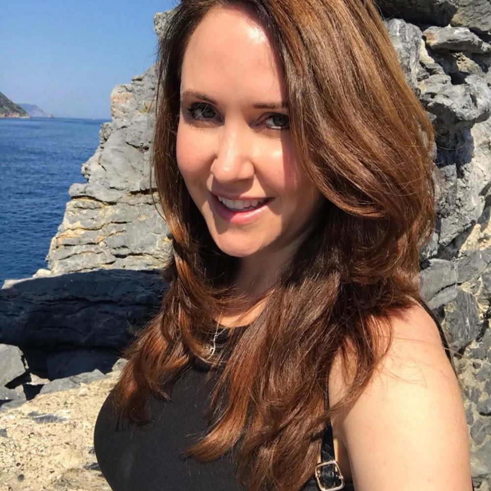 Meet your Posher, Jennifer